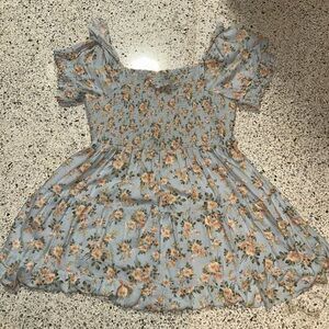 3 for $25 offer - 
Size 20-22 - floral dress - POCKETS